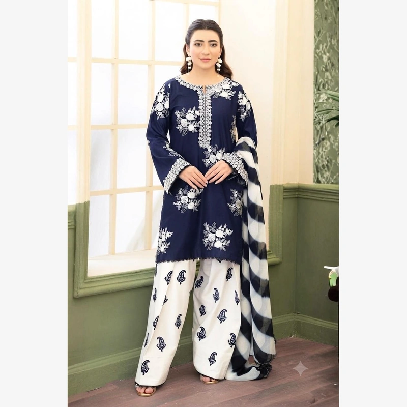 Agha Noor Embroided Cotton 03 Agha Noor Embroided Cotton 3pc - Image 1